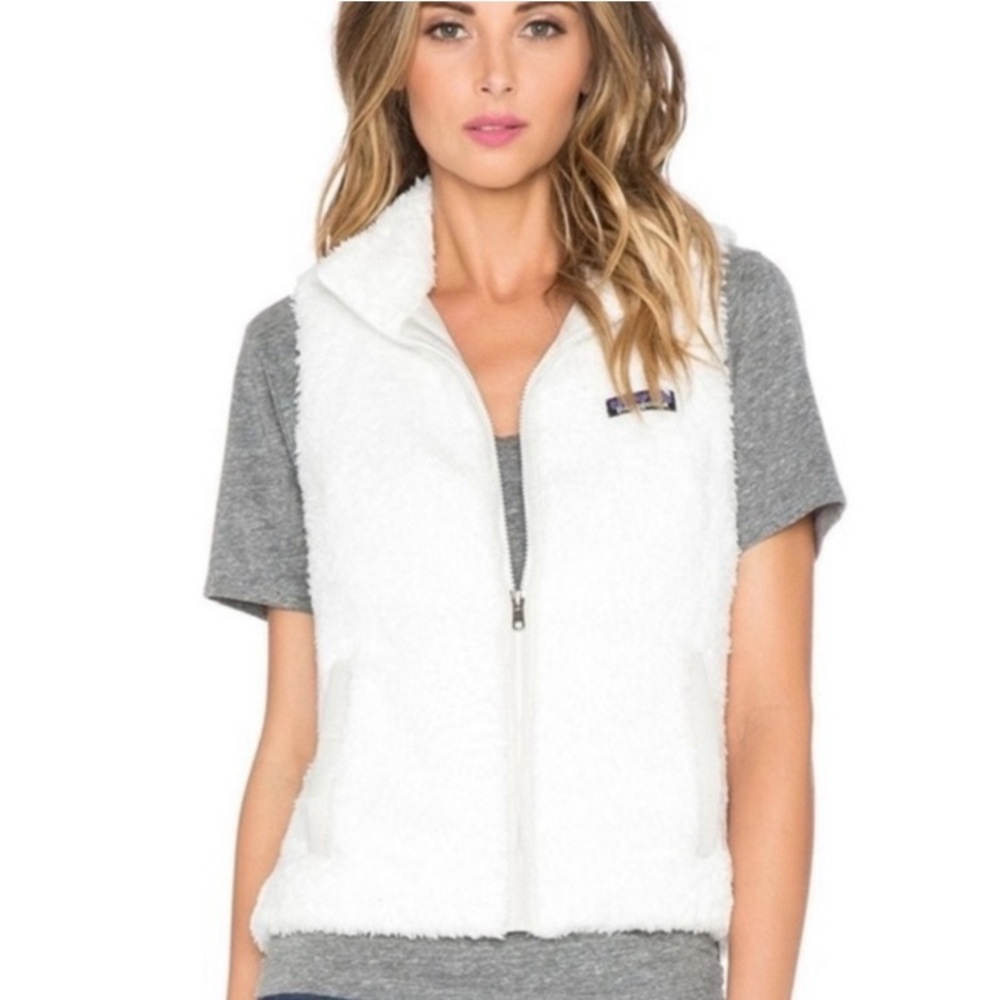 Patagonia Los Gatos Sherpa Vest. Size XS